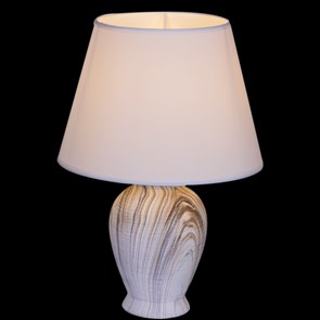 Настольная лампа с абажуром Reluce E14 17280-0.7-01DY