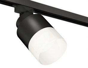 {{productViewItem.photos[photoViewList.activeNavIndex].Alt || productViewItem.photos[photoViewList.activeNavIndex].Description || 'Светильник на штанге Ambrella Light XT XT8111002'}}