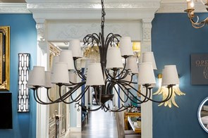 {{productViewItem.photos[photoViewList.activeNavIndex].Alt || productViewItem.photos[photoViewList.activeNavIndex].Description || 'Подвесная люстра L&#39;Arte Luce Chalet L17800.03'}}