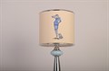 Настольная лампа декоративная Manne TL.7737-1BL TL.7737-1BL (дама с собачкой) настольная лампа 1л - фото 4663335